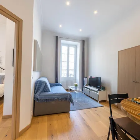 Le Carre D'or - A 2 Min A Pied Du Centre-ville Apartment