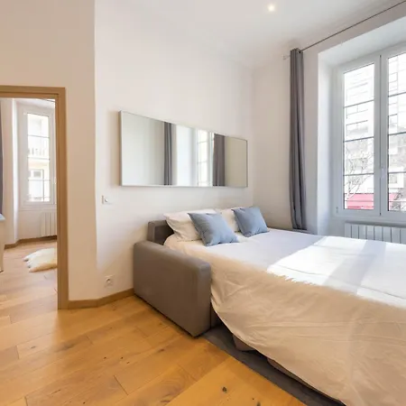 Apartment Le Carre D'or - A 2 Min A Pied Du Centre-ville Nice